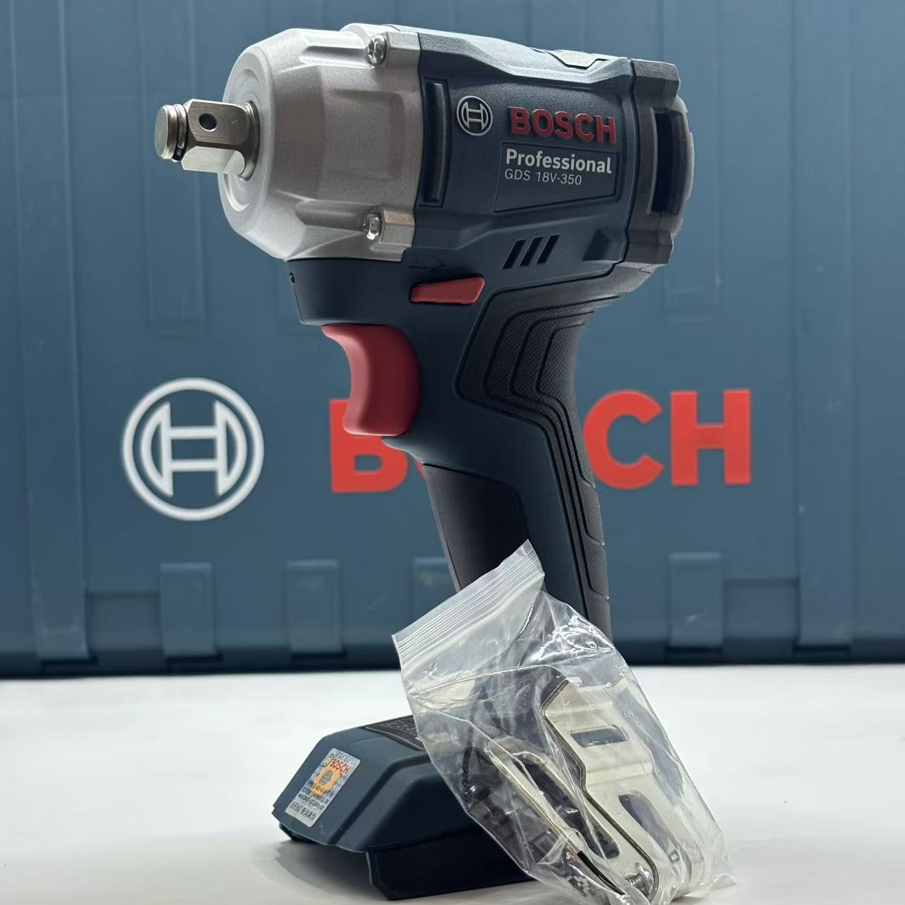 Беспроводной ударный гайковерт – обзор и цена Torque Wrench